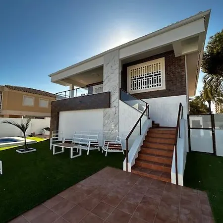 Villa Sea-side In La Zenia *